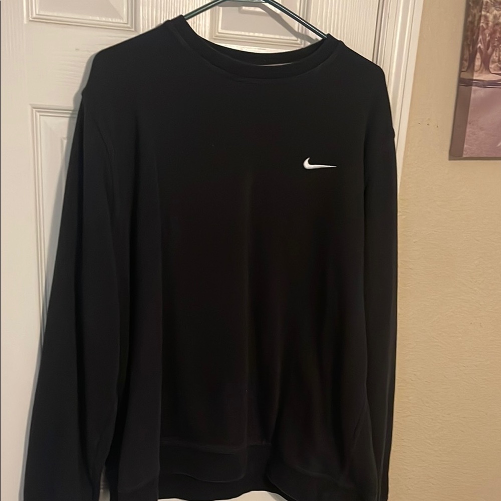 Nike Black Crewneck Sweatshirt